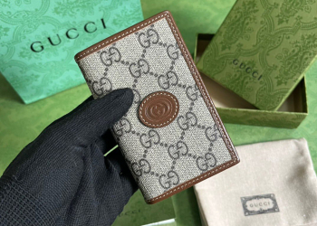 GUCCI GG SUPREME CANVAS Cardholder